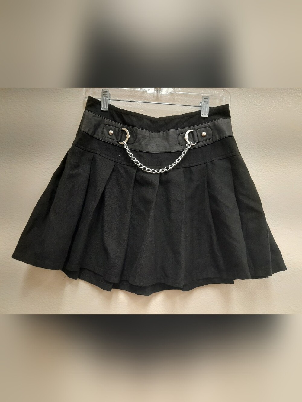 Royal Bones BLACK PLEATED SKIRT Daang Goodman Chain Goth Punk Grunge Size Small.